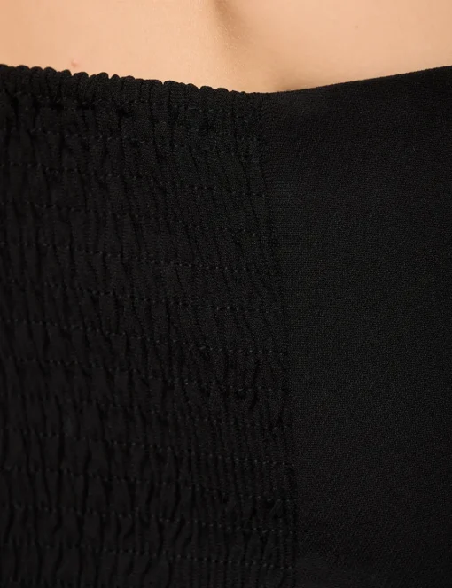 Mara Choker Neck-Strap Button Top